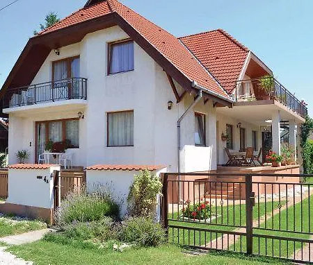 Janko Apartman Hotel Siofok Room photo