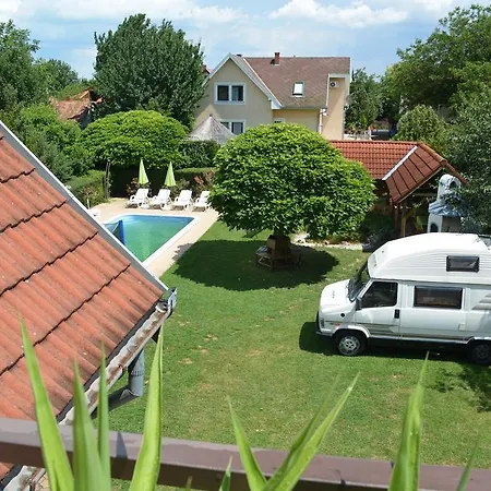 Janko Apartman Hotel Siofok Exterior photo