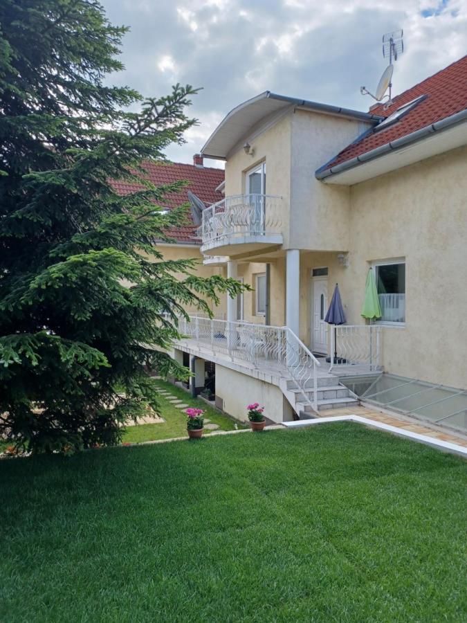 Janko Apartman *