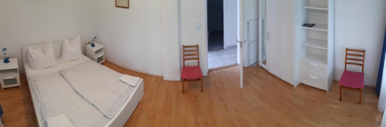 Janko Apartman Pensjonat Siófok