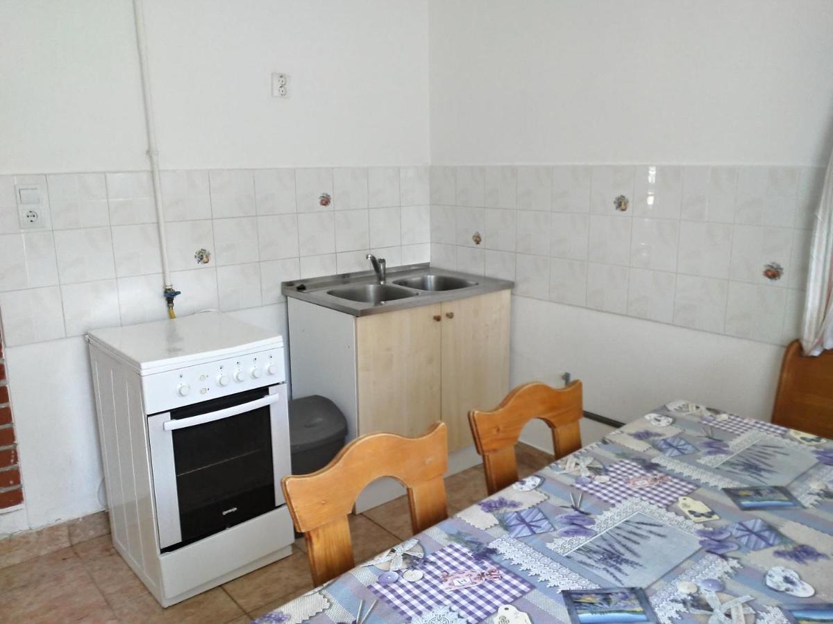 Janko Apartman Guest house